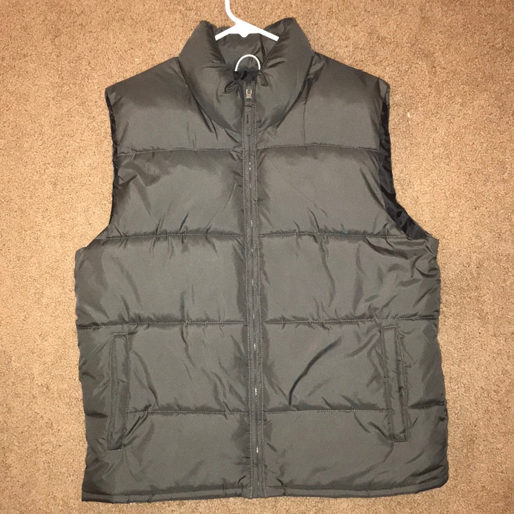 Old Navy Puffer Vest